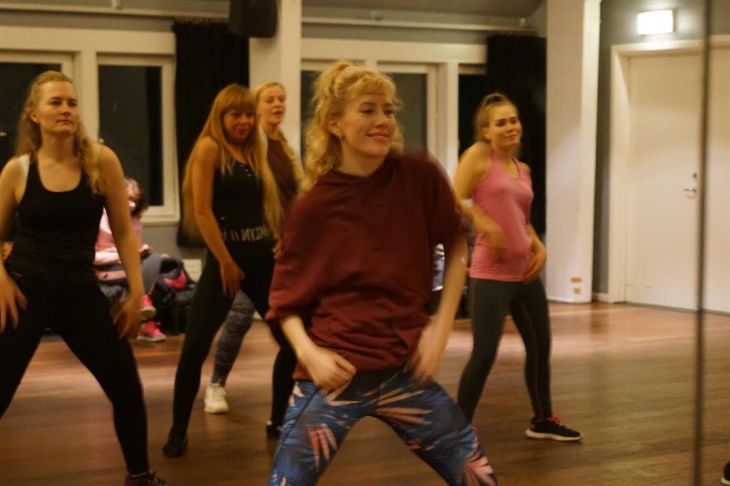 Girly Hip Hop